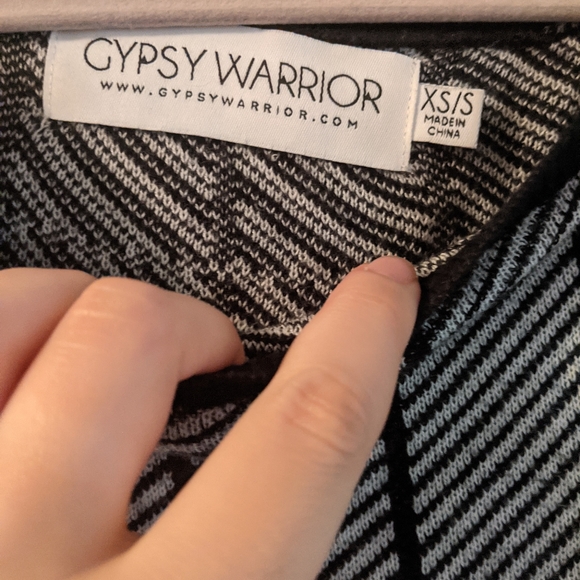 Plaid sweater - Picture 3 of 3